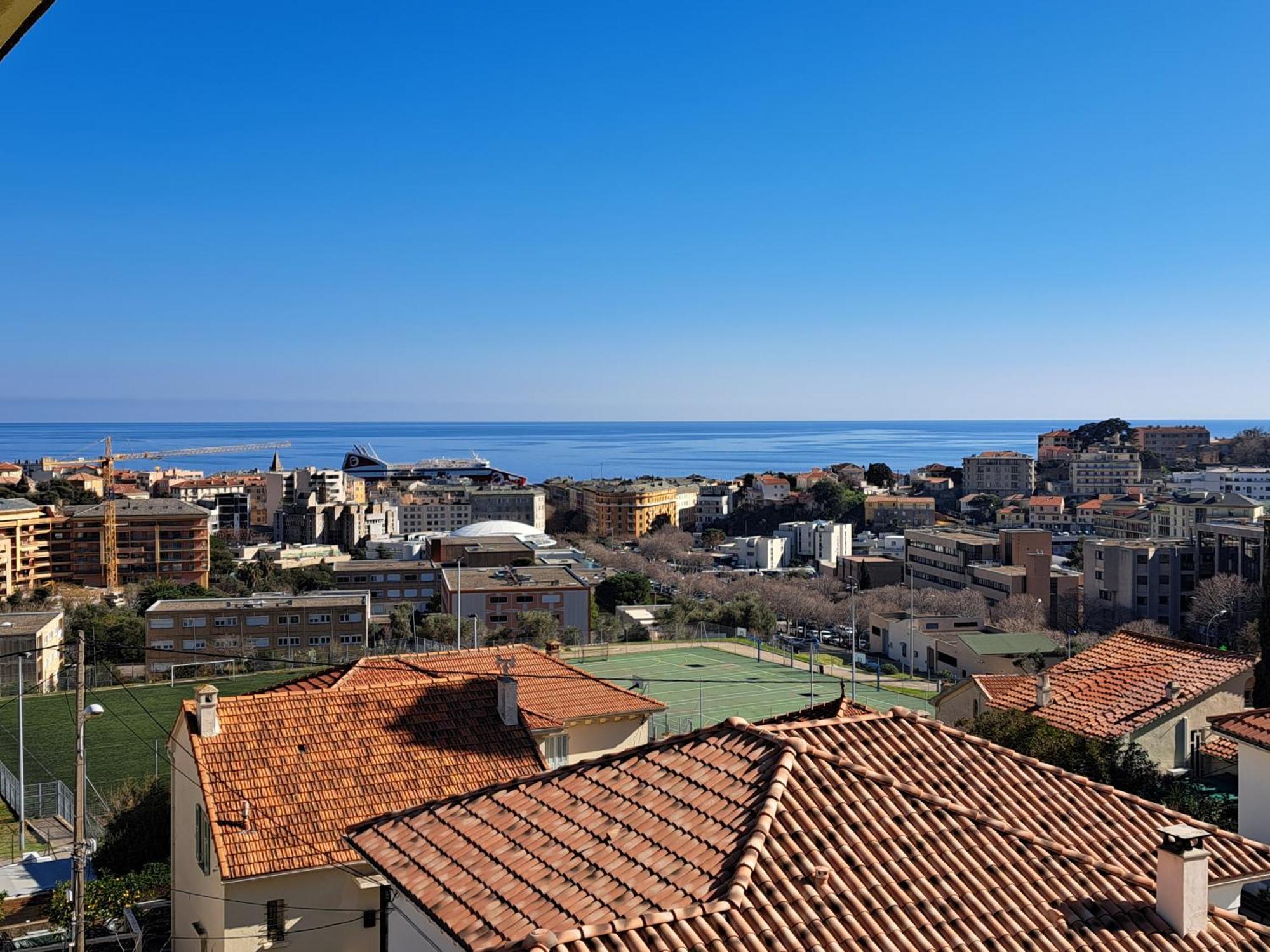 בסטיה Grand T2 Proche Centre Ville, Vue Mer Et Montagne מראה חיצוני תמונה